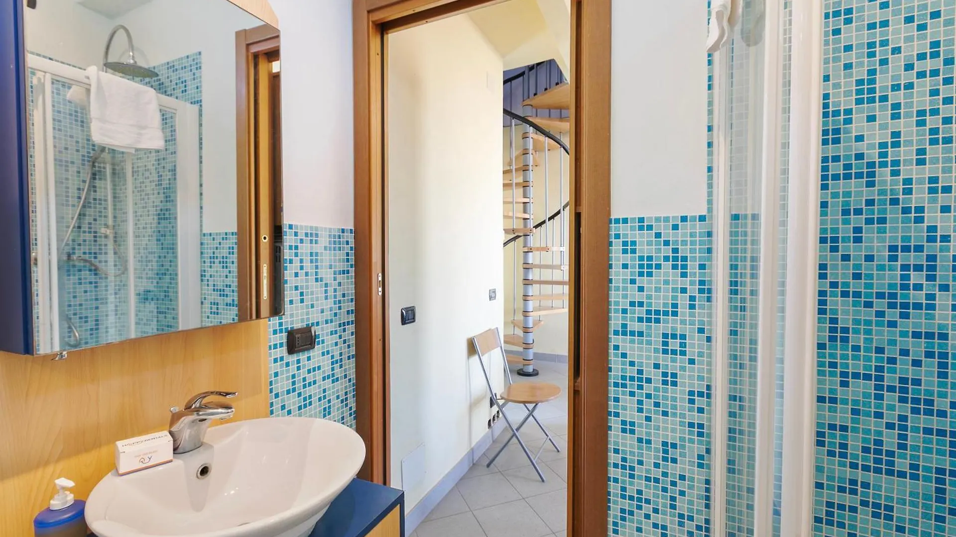 Apartment Appartamento Mako - 800M From The Beach - Happy Rentals Viareggio Italy